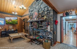 117 W PINE Street, Pinedale, WY 82941