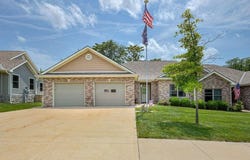 2004 Fountain Creek Drive, St Joseph, MO 64504