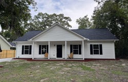 215 Middleton Street, Eutawville, SC 29048
