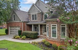 1030 Silver Thorne, Loganville, GA 30052