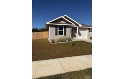 8 Spoonbill St, Cantonment, FL 32533