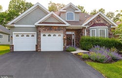 1069 RESOLUTION DRIVE, BETHLEHEM, PA 18017