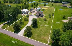 36011 E Gardner Road, Oak Grove, MO 64075