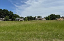 1431 Woodland Way, Lake City, MN 55041