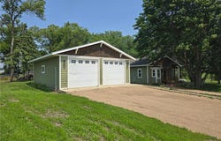 24091 Sunny Side Drive NW, Evansville, MN 56326