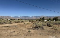 Vail LN, Weldon, CA 93283