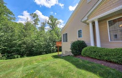 9 Lilac Lane, Prospect, CT 06712