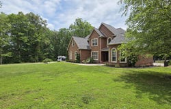 36 Lake Court, Crossville, TN 38555