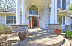 46 Round Tree Drive, Melville, NY 11747