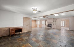 10 Brentwood Circle, Lubbock, TX 79407