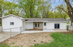 4040 6th Avenue, Des Moines, IA 50313
