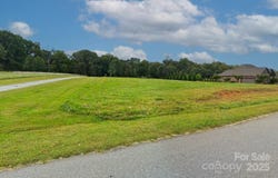 135 Carters Farm Drive, Statesville, NC 28625