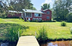 945 E KING RD, Tomahawk, WI 54487