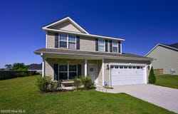 108 Maidstone Drive, Richlands, NC 28574