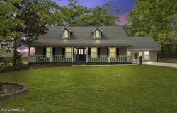 18401 Dogwood Lane, Saucier, MS 39574