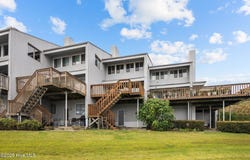 24 Batts Hill Road, New Bern, NC 28562