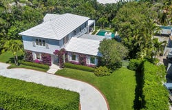 255 EL PUEBLO Way, Palm Beach, FL 33480