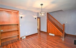 420 E North Avenue, East Palestine, OH 44413