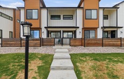 2402 49th Ave Ct, Greeley, CO 80634