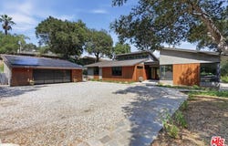 3860 Madison Rd, La Canada Flintridge, CA 91011
