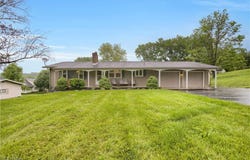 4080 Dresden Road, Zanesville, OH 43701