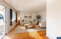1131 Princeton Rd, Woodburn, OR 97071