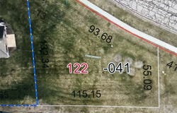 800 Buckingham Drive, LaGrange, OH 44050