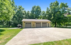 21368 Church St, Cambridge Springs, PA 16440