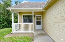 614 Highland Ridge Drive, Manhattan, KS 66503