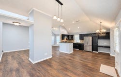 1961 E Brownstone, Decatur, AL 35603