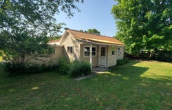 1725 County Road 633, Grawn, MI 49637