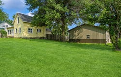 109 E Clanton Street, St Charles, IA 50240