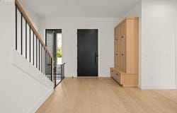 13733 KNAUS RD, Lake Oswego, OR 97034