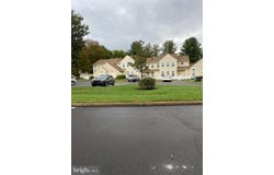 1811 HENNESSY DRIVE, SOUTHAMPTON, PA 18966