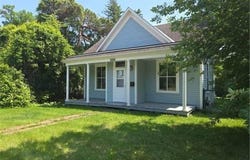 1019 Trott Avenue SW, Willmar, MN 56201