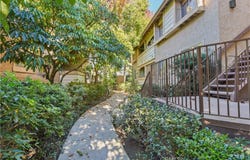 10237 De Soto, Chatsworth, CA 91311