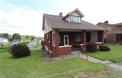 1405 Leaside Dr, Lincoln Place, PA 15207