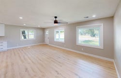 1223 Walnut Ave, Woodward, OK 73801