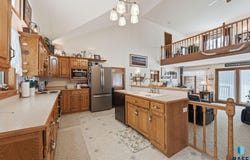 800 Blackstone Pl, Hurley, SD 57036