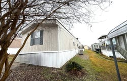 60 Creston Lake, San Antonio, TX 78233