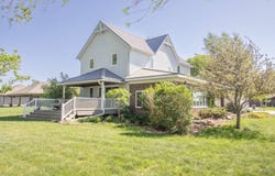 2003 Pondside Lane, Rock Valley, IA 51247