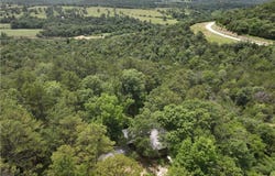 6937 Highway 221, Berryville, AR 72616