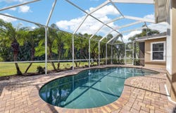 824 ISLEBAY Drive, APOLLO BEACH, FL 33572