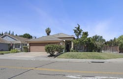 1491 Velasquez Ln, Tracy, CA 95377