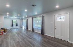 501 College Ave, Florence, TX 76527
