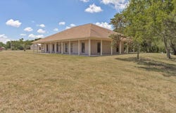 547 FM 677 N, Saint Jo, TX 76265
