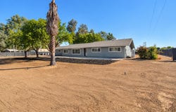 10858 N Armstrong Avenue, Clovis, CA 93619