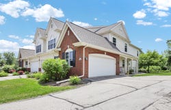 W205n16469 Cranberry Creek Ln, Jackson, WI 53037