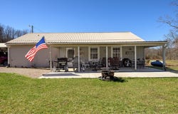 446 Shaffer School Rd, Oak Hill, OH 45656