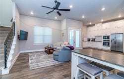 146  E South  ST, Fayetteville, AR 72701